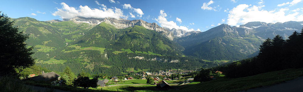 Champéry: Geographie, Geschichte, Tourismus heute