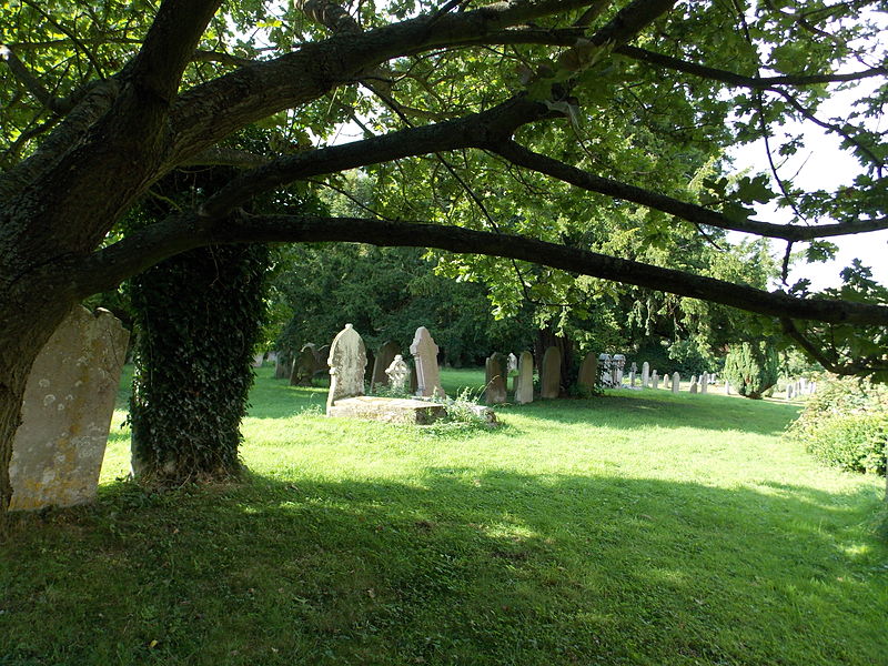 File:Church of the Holy Cross, Goodnestone - Graveyard at the west viewed from the south.jpg