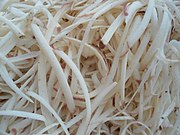 Close-up of grated cassava.jpg