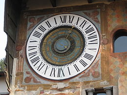 Clusone-Horloge Astronomique.jpg