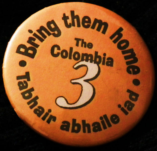 File:ColombiaThreeBadge.JPG