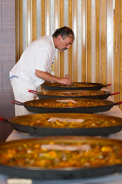 File:Concurso Internacional de Paella de Sueca 2016 - 73.jpg