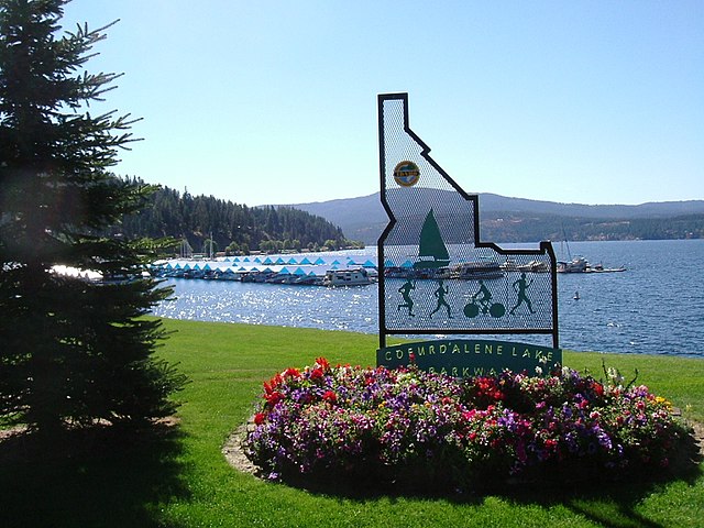 Image: Couer d' Alene (10490631594)