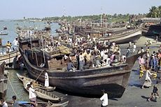 Halászhajók Cox’s Bazarnál