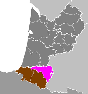 Arrondissement Pau na mapě regionu Akvitánie (fialově)