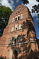 English: Lutheran church in Dźwierzuty and cemetery nearby. Polski: Kościół ewangelicki we wsi Dźwierzuty oraz pobliski cmetarz.