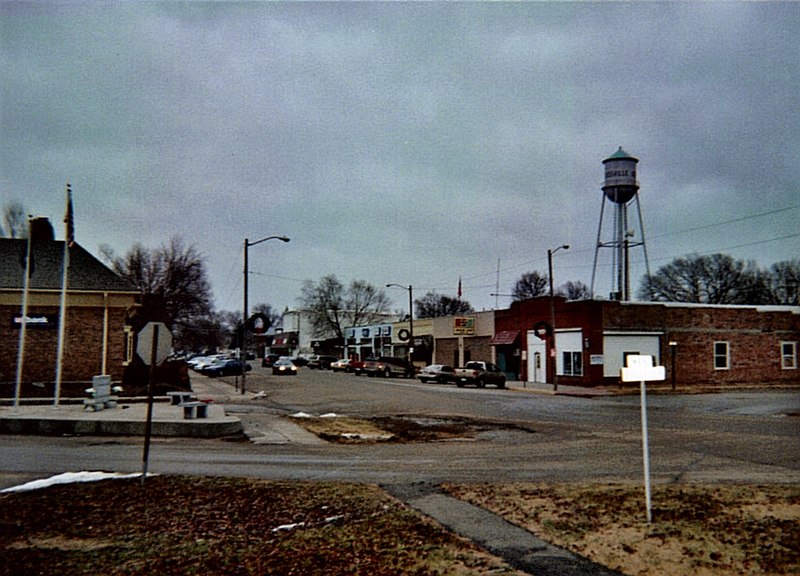 File:Downtown Rossville.jpg
