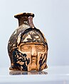 East Greek plastic aryballos - helmeted head of warrior - Frankfurt AM KH 5322 - 03