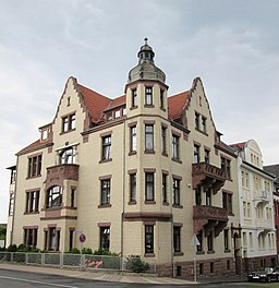 Eckwohnhaus im Jugendstil von 1906 - Eschwege Ecke Lessingstraße-Schillerstraße - panoramio