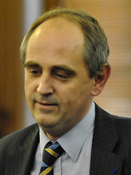 File:Edward Lucas, 2010-10-22.png