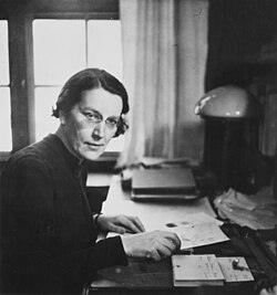Ella Kivikoski vuonna 1941