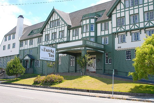 The Tudor Revival–style Eureka Inn (1922)
