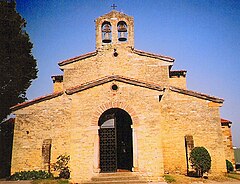 Facade of the church of San Julián de los Prados - Oviedo.jpg