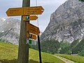 wikimedia_commons=File:Fingerpost near Beim obern Gletscher 1 2021-06-19.jpg