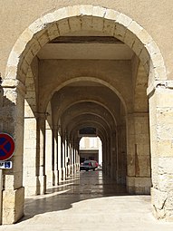 Arcades du bâtiment.