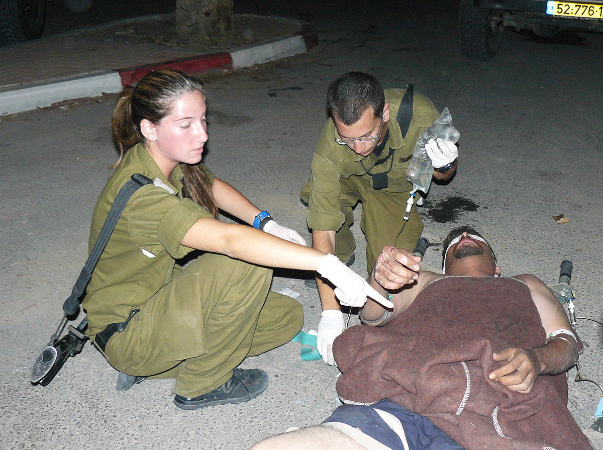 FileFlickr - Israel Defense Forces - IDF Soldiers Treats Palestinian