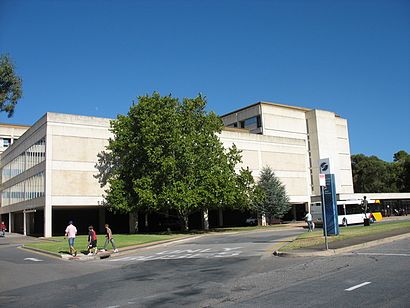 How to get to Flinders Medical Centre with public transport- About the place