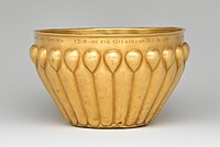 Fluted bowl, Achaemenid, 6th-5th century BCE. Metropolitan Museum.[5]