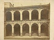 Inner courtyard. Historic photograph by Pietro Poppi (1883–1914)
