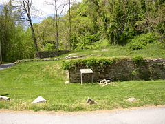 Foundation of former hotel in Lapidum. Foundation of former hotel in Lapidum.JPG