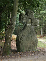 La Fraubillenkreuz, un menhir sculpté en forme de croix, en Allemagne.