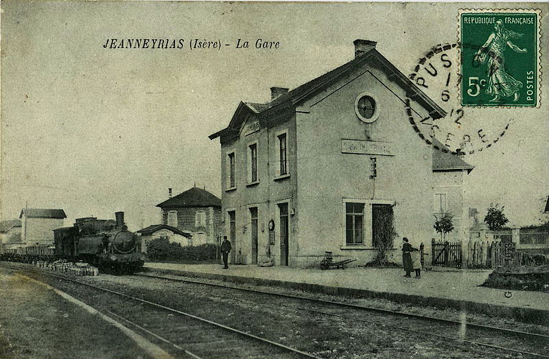 File:GLD 1043 - JEANNEYRIAS - La Gare.JPG