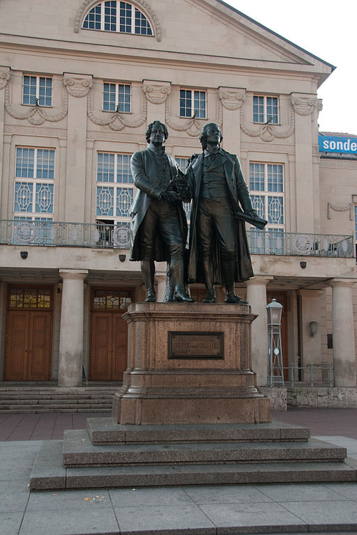 512px-Goethe-_und_Schiller-Denkmal%2C_Weimar.jpg