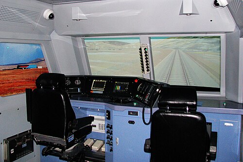 A locomotive driving simulator of a China Railways HXD3B electric locomotive, produced by CNR Dalian and Southwest Jiaotong University