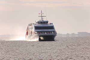 Halunder Jet (ship, 2003) 2011-by-RaBoe-14.jpg