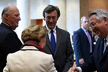 Brede (right) meeting the King and Queen of Norway at the Mayo Clinic in 2011 HaraldSonjaNoseworthyBrede.jpg