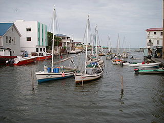 <span class="mw-page-title-main">Haulover Creek</span> River in Belize