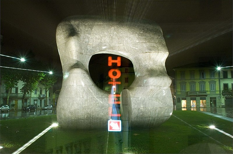 File:Henry Moore -5- info@GiuseppeFaienza.com - 100005970 Q3748112- @realefoto.jpg