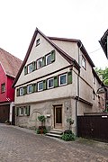 Residential house, probably formerly a tanner's house