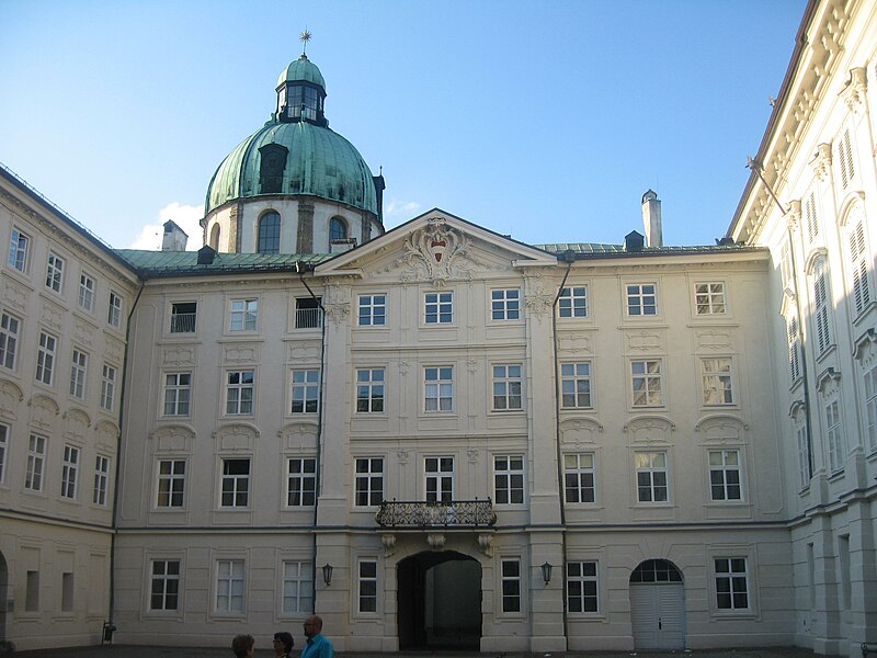 File:Hofburg Innsbruck3.jpg