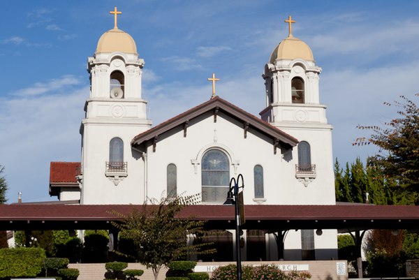 Image: Holy Spirit Church (cropped)