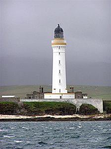 "Hoy_Lighthouse_RLH.jpg" by User:Richard Harvey