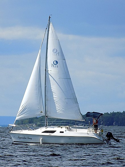 Small sailing yacht with outboard motor in 2017
