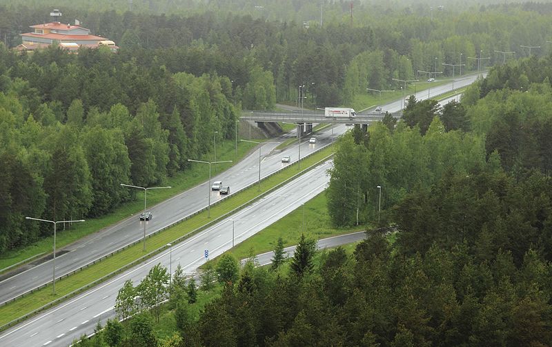 File:Isko Interchange Oulu 20150613.JPG