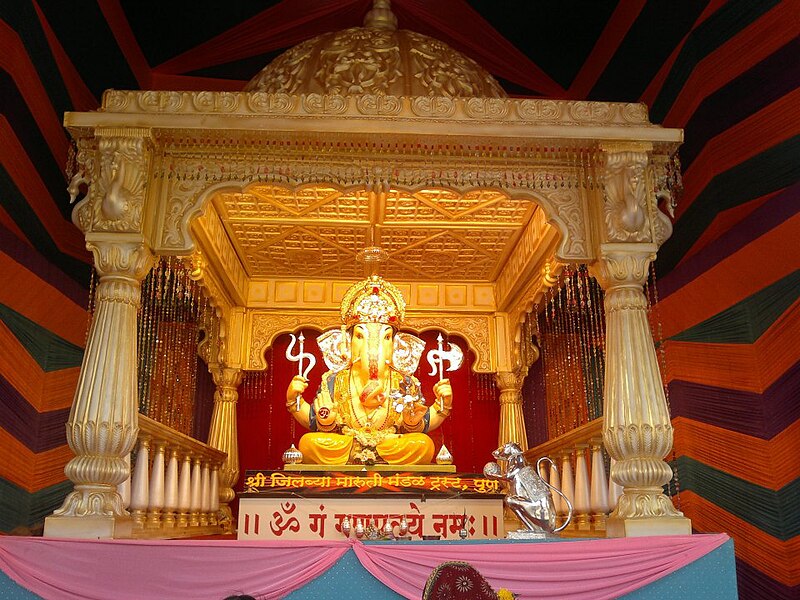 File:Jilbya maruti ganpati mandal.jpg