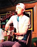 ‎ Country singer Jordan Rager