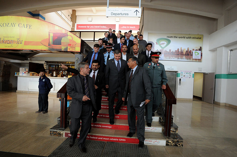 File:Karl Eikenberry at Kabul International Airport-4.jpg