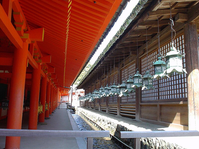 File:Kasuga Taisha lanterns.jpeg