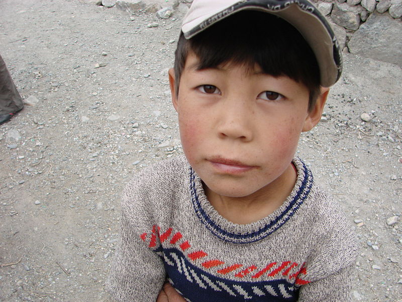 File:Kirgisischer Junge.JPG