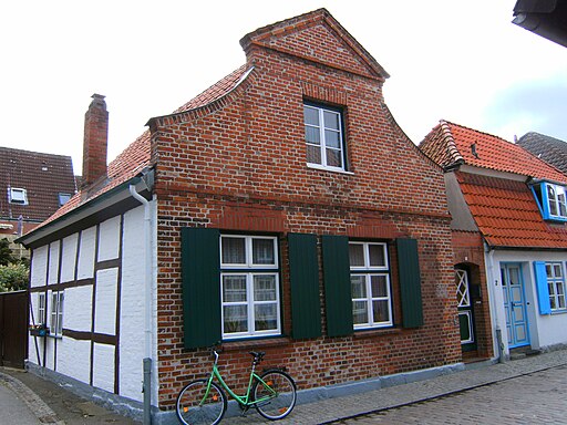 Lübeck-travemünde-jahrmarktstraße-4-willy-brandt-flucht-haus