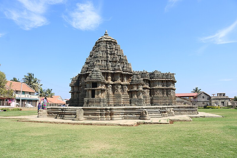 File:Lakshminarayana Temple, Hosaholalu - during PHMSTBGP-2020 (178).jpg