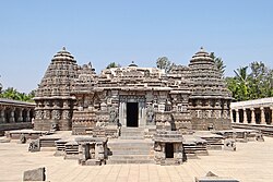 Le temple de Chennakesava (Somanathapura, Inde) (14465165685).jpg