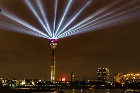 Düsseldorf at night