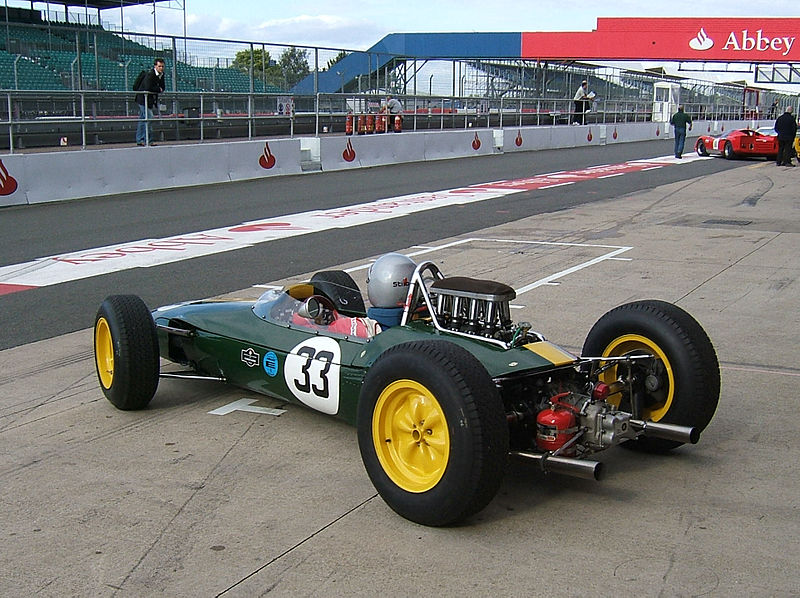 File:Lotus 33 Silverstone.jpg