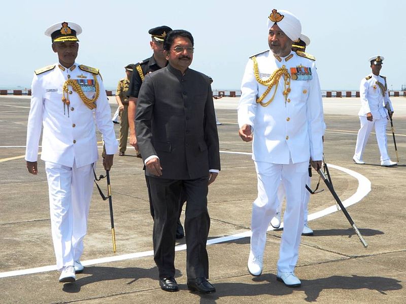 File:Maharashtra Governor C. Vidyasagar Rao, accompanied by Vice Admiral SPS Cheema, on his way out to visit the Headquarters of the Western Naval Command.jpg
