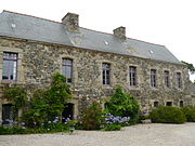 Manoir de Kerhos - Bâtiment nord.JPG